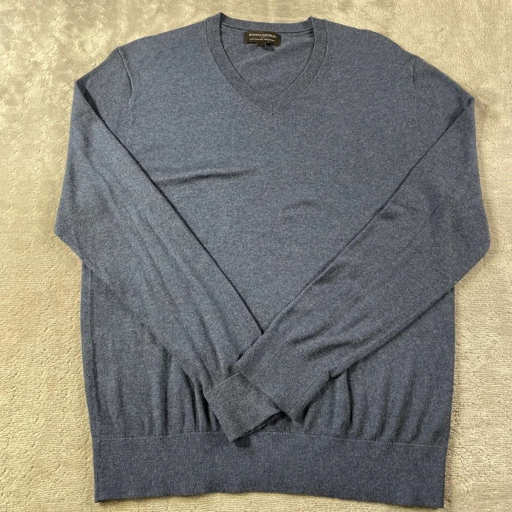 Banana Republic Luxe Sweater Mens Large Blue V Neck‎ Office Preppy Casual Luxury